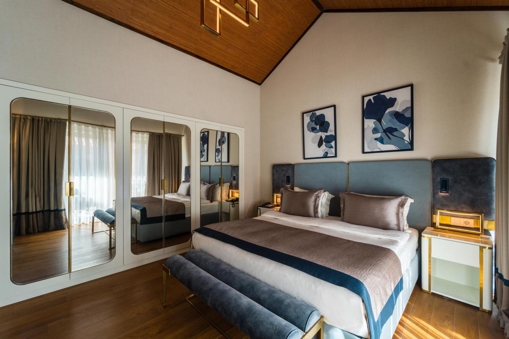 Ic Palace & Otel 5*